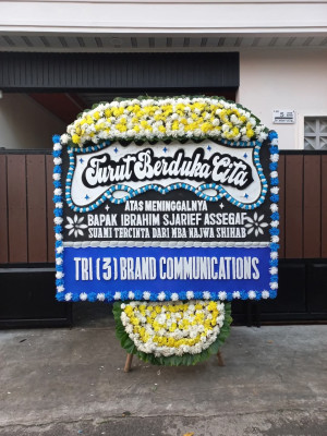 Papan Bunga Duka di Pipikoro